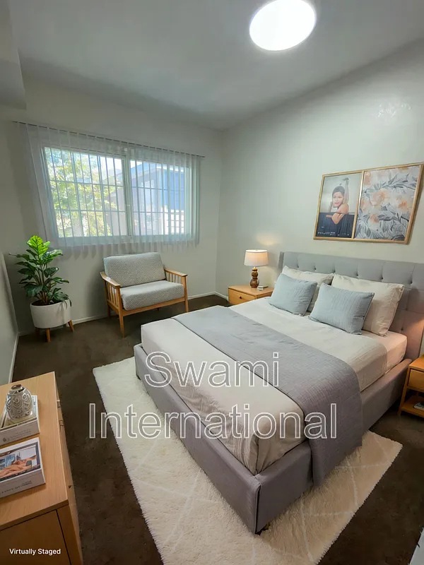 2 bed, 1.0 bath, 734 sqft, $1,950 — Photo 3