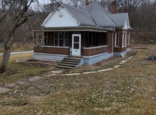 2905 Old Paris Rd, West Terre Haute, IN 47885