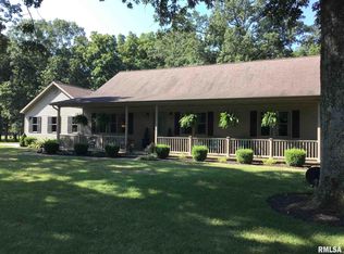 20499 Wildwood Pl, Dix, IL 62830