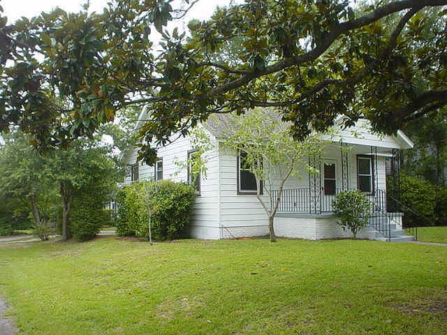 1st image of 1170 Arant St