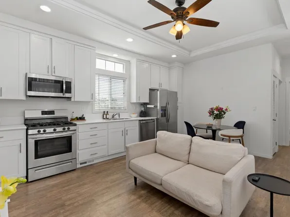 1045 E Vista Way Space 14, Vista, CA 92084