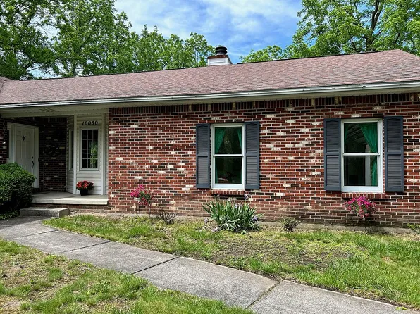 10030 Greiner Rd, Clarence, NY 14031