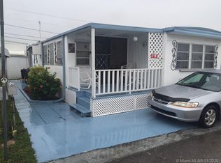 346 Maple St, Hallandale Beach, FL 33009