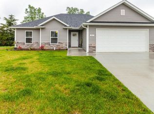 1502 Spiros Dr, Columbia, MO 65202