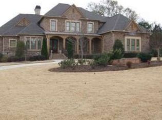 135 Newcastle Ln, Fayetteville, GA 30214