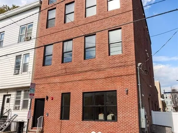 78 Paterson Street image 1 of 12