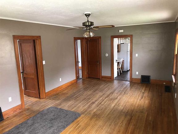 4th image of 410 W 25th St
