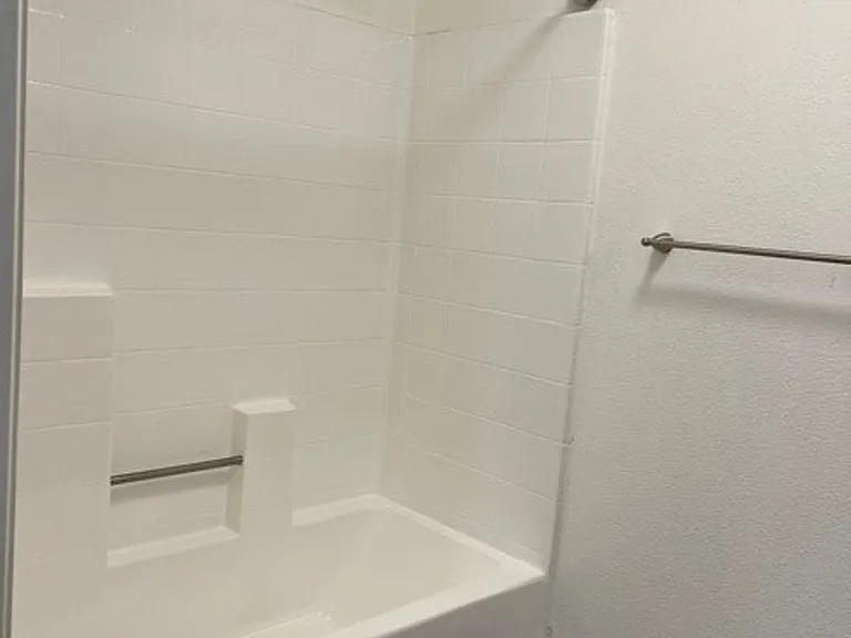 Villa Rivera Apartments — Photo 7
