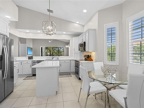 3rd image of 10130 Bellavista CIR #1004