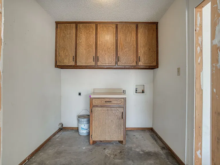810 Mimosa Ave — Photo 11