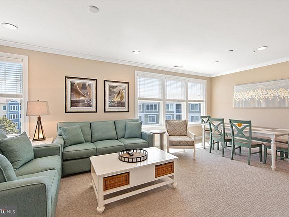 5th image of 31574 Winterberry Pkwy #310B
