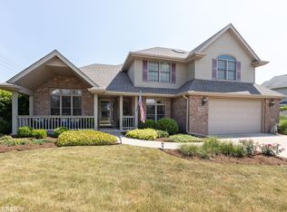 1200 Ranchwood Dr, Shorewood, IL
