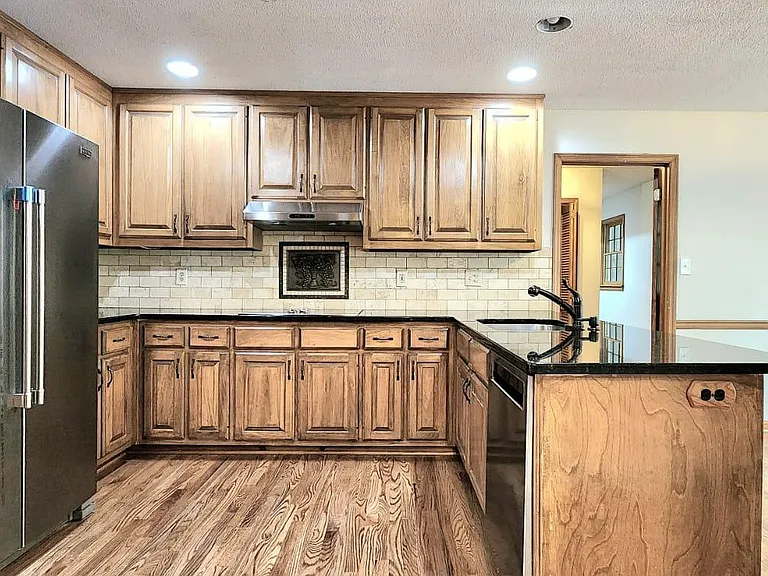 11165 Wilshire Chase Dr — Photo 14