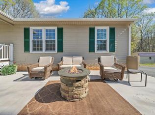 35 Ross Woods Dr, Rustburg, VA 24588