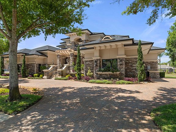 4th image of 3026 Wentworth Way