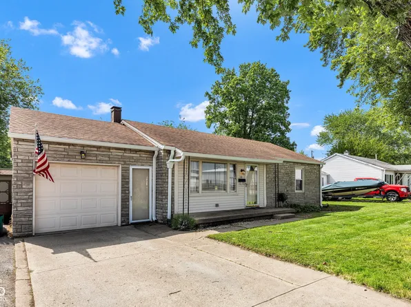 518 N Carr Rd, Plainfield, IN 46168