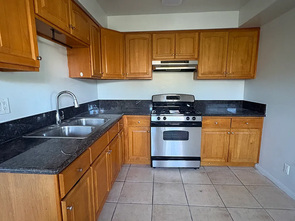 7617 Newlin Ave #3