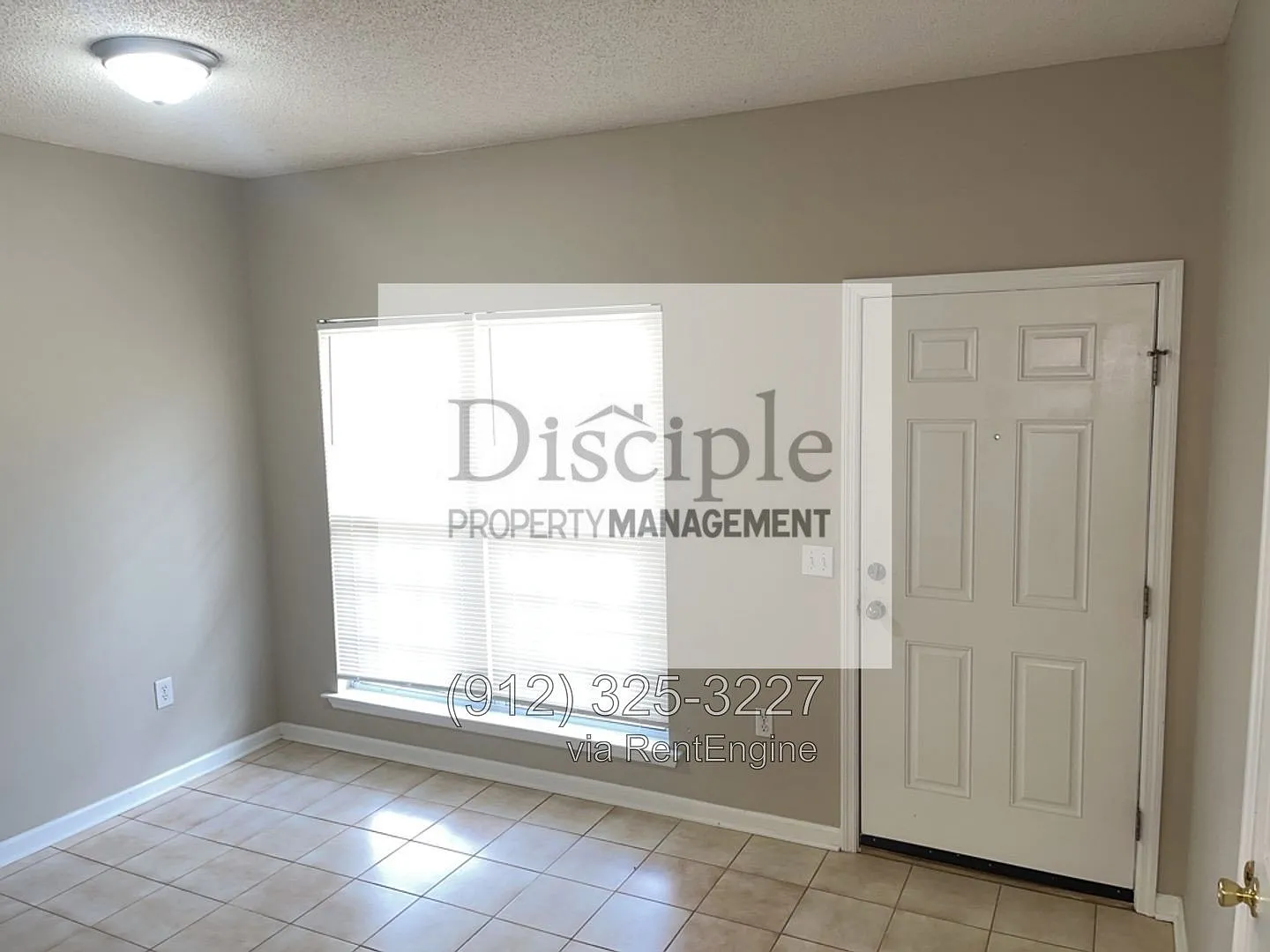 22 E Dubois St — Photo 2