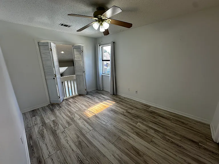 200 Parma Dr — Photo 15