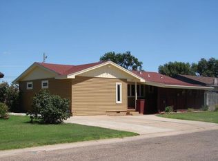 809 Poplar St, Liberal, KS 67901