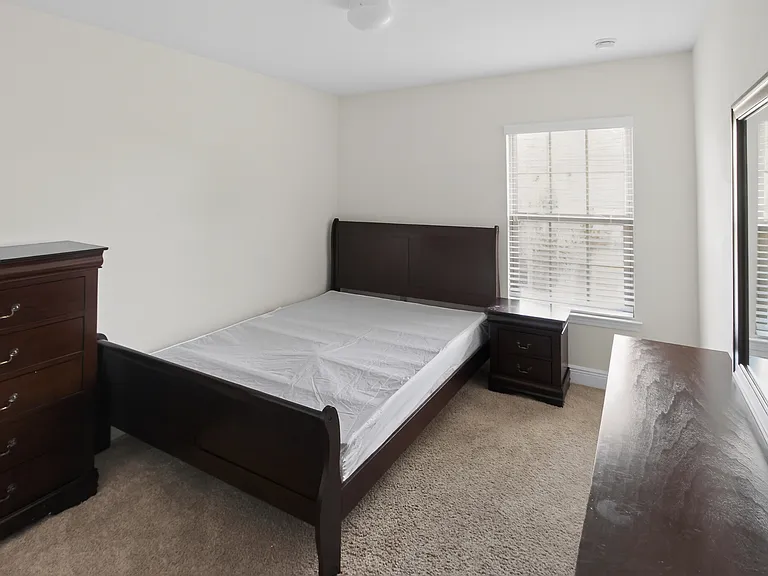 2121 Wilsons Plover Cir — Photo 22