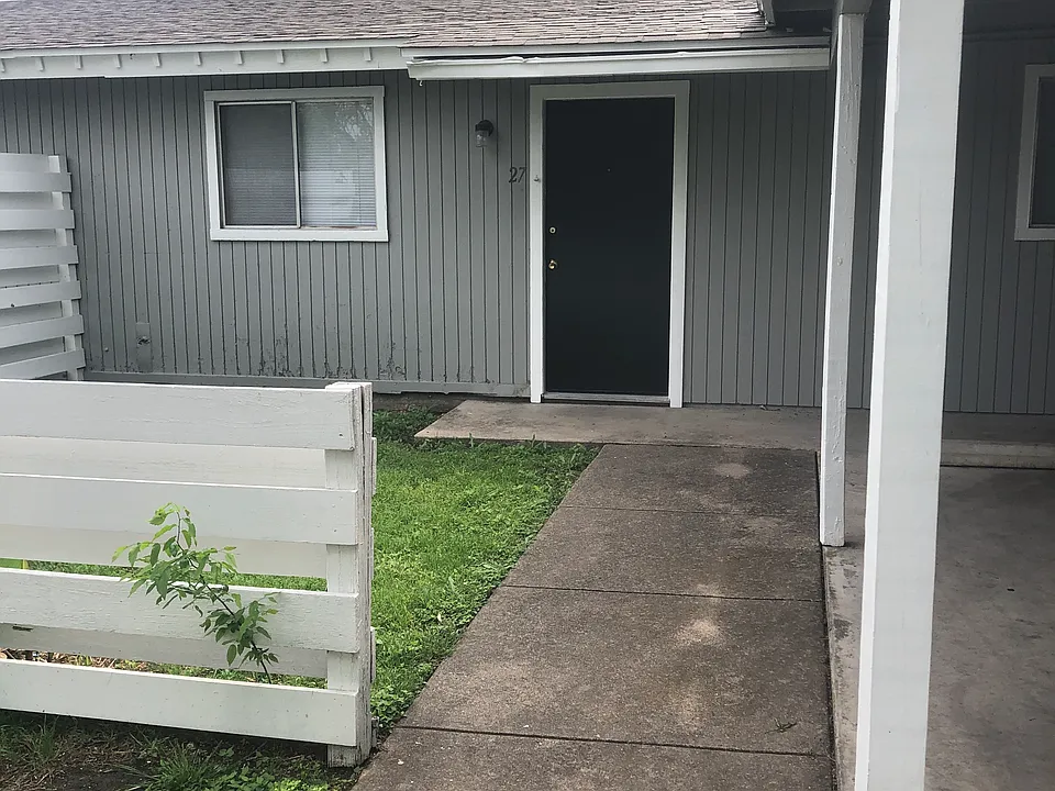20 W Adams Ave #27