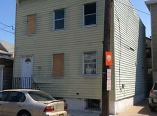 46 Mulock Pl, East Newark, NJ 07029