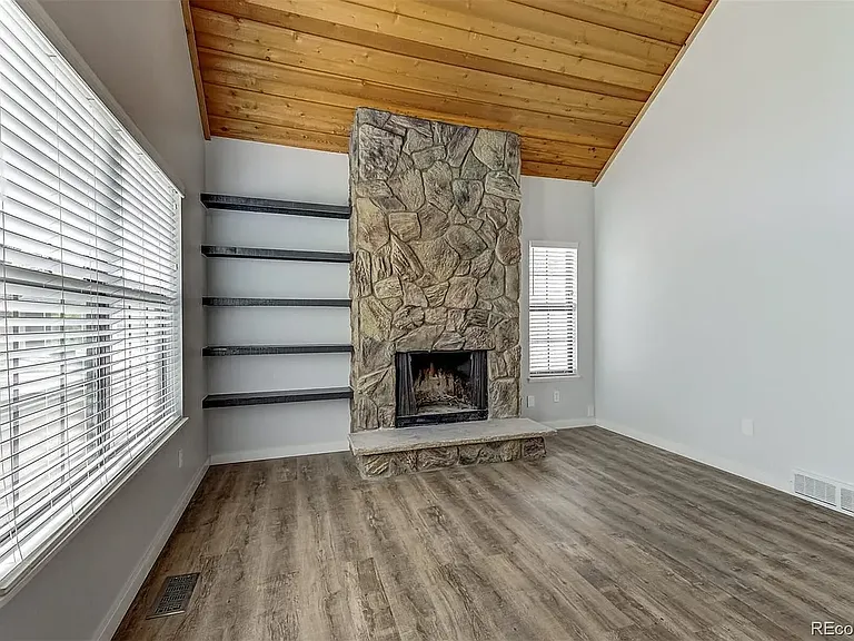 2665 S Xanadu Way #D — Photo 5