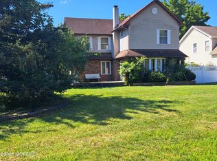 73 Cedar Grove Road, Toms River, NJ 08753