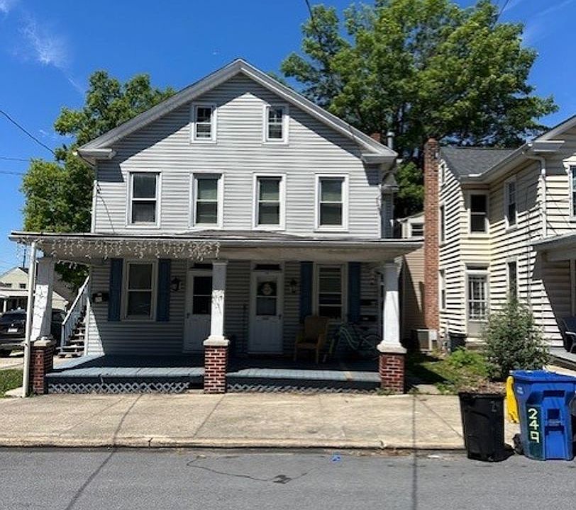 1st image of 247 1/2 N Race St