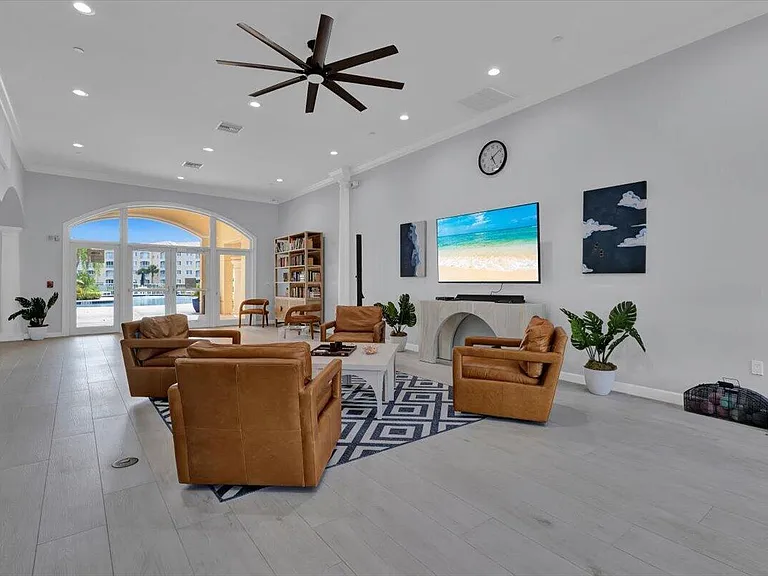 5 Harbour Isle Dr E #103 — Photo 31