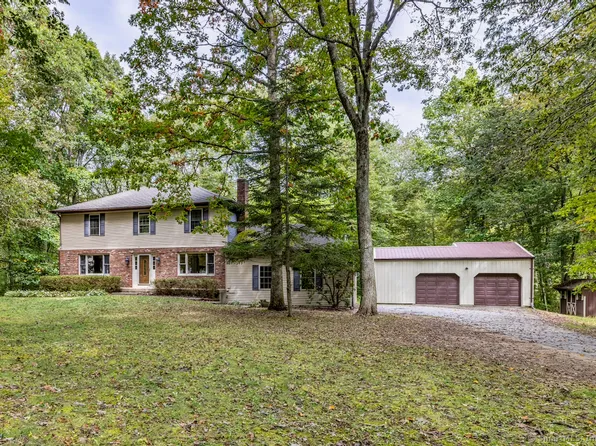 283 Black Ash Road, Montville, CT 06370