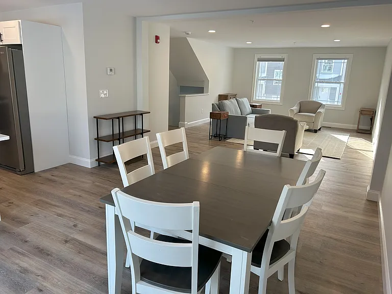5C Blaise Way #5C — Photo 3