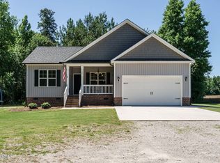 32 Tan Oak Dr, Selma, NC 27576