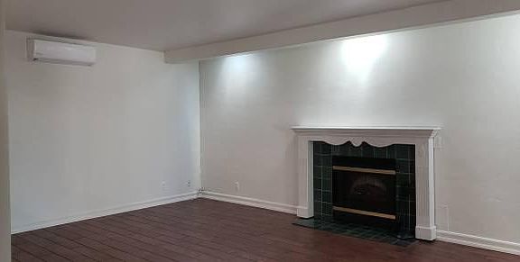 2nd image of 333 W Ivy St