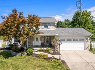 1572 Orchard Valley Dr, Milford, OH 45150