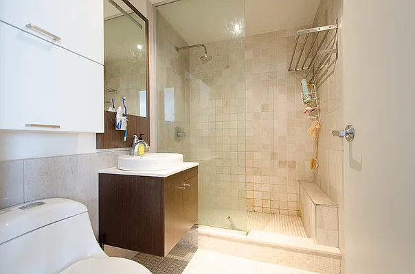Sold by Brick&Mortar | media 5