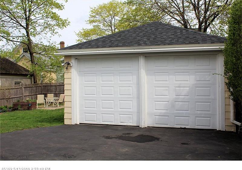 2nd image of 9 Montrose Ave