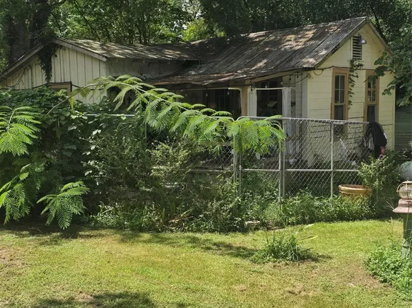 502 Elwood Ave, Cleveland, TX 77327
