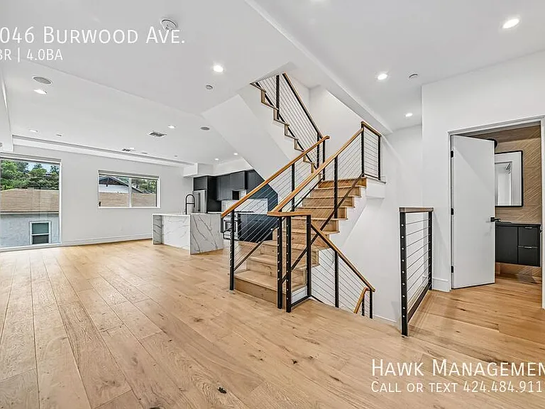 6046 Burwood Ave — Photo 5