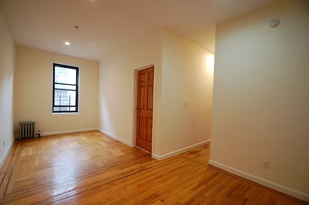 Rented by Compass | media 4