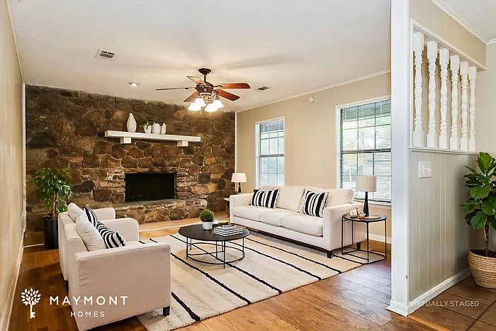 17 Greenbrier Dr — Photo 4