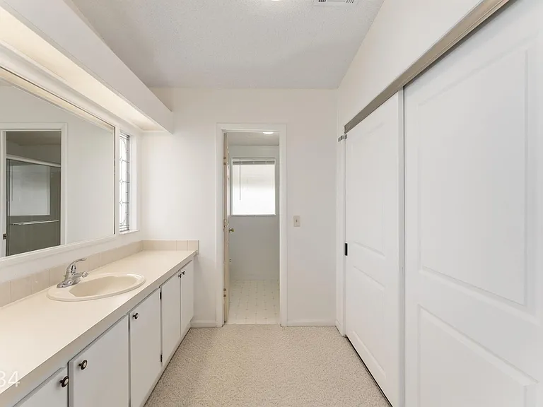 717 Tangerine Dr — Photo 23