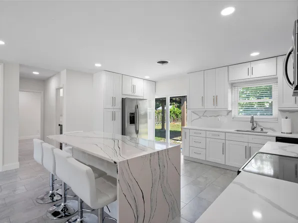 1625 Seaway Drive, Hutchinson Island, FL 34949