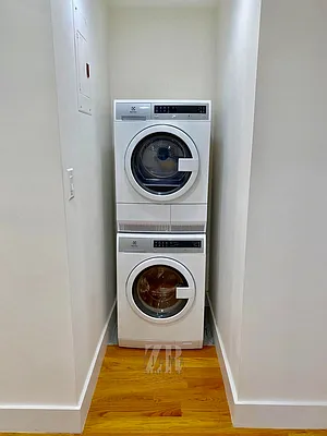 Rented by Zjama Realty Corp | media 11