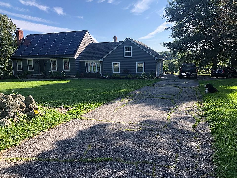 2nd image of 109 E Chestnut Hill Rd