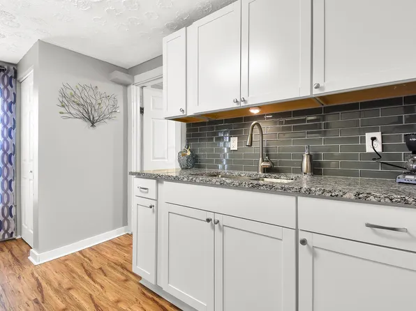 528 E Jenkins Ave, Columbus, OH 43207