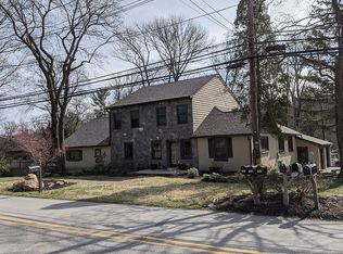 3584 Arcola Rd, Collegeville, PA 19426