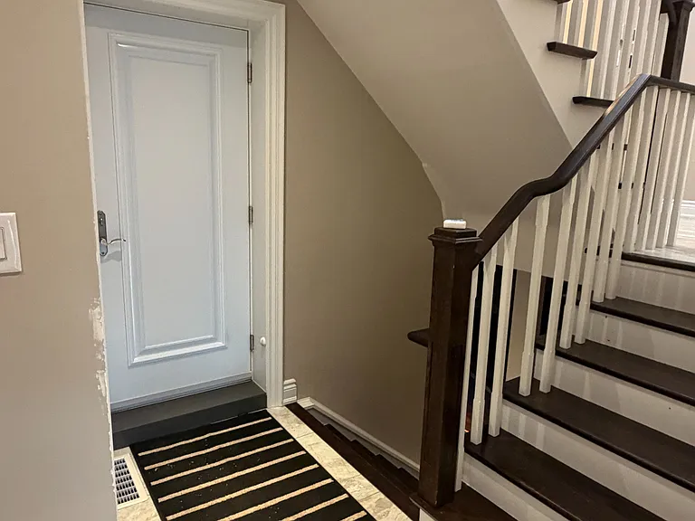 34 Manorhampton Dr — Photo 18
