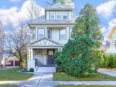 14 Lowell Ave, Newton, MA, 02460